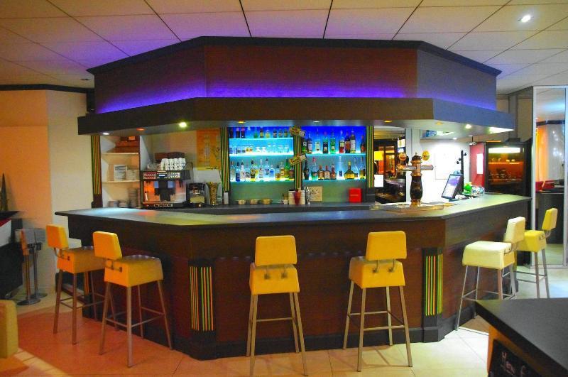 Le Trefle Hotel Portet-sur-Garonne Ngoại thất bức ảnh