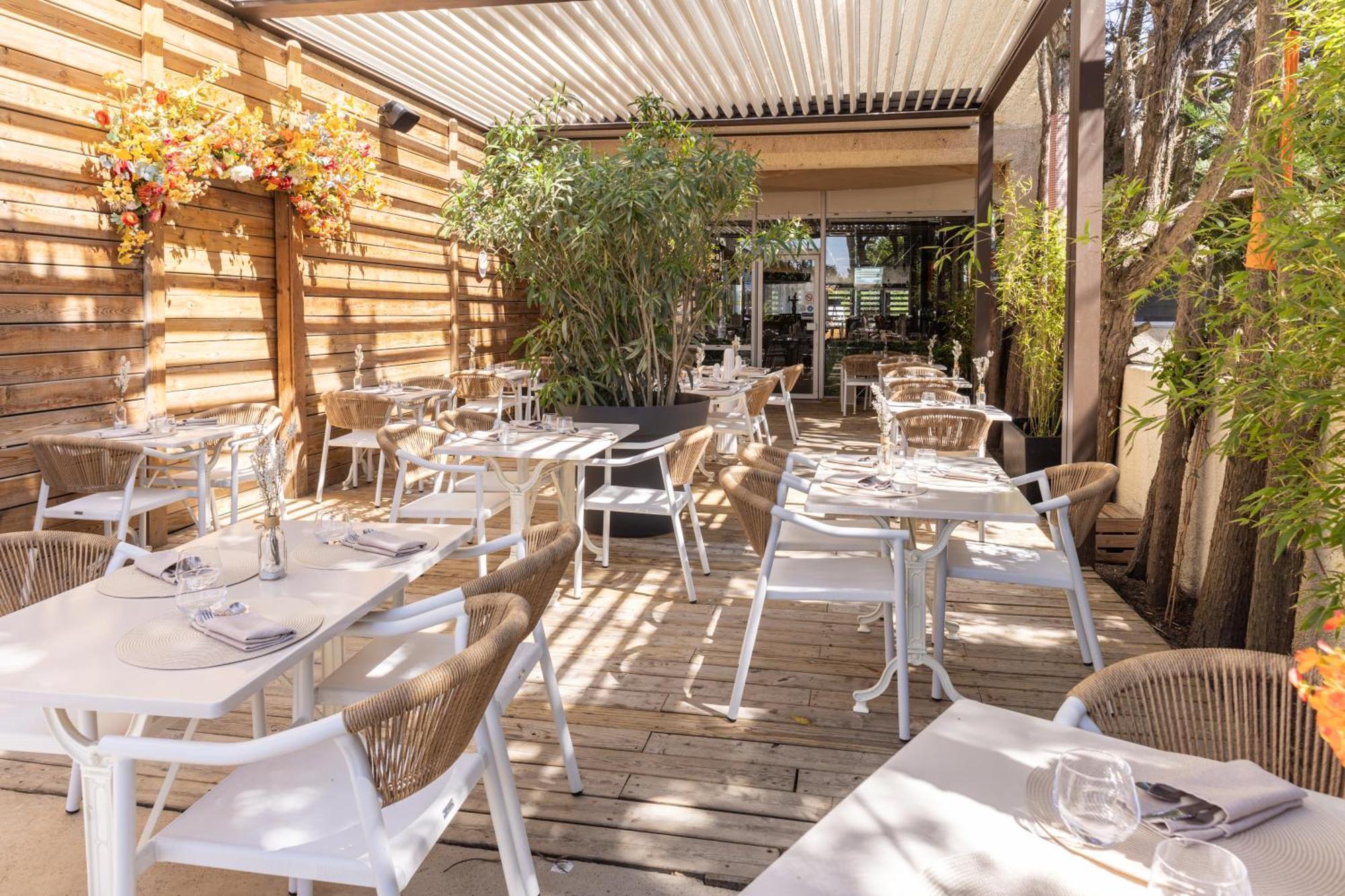 Le Trefle Hotel Portet-sur-Garonne Ngoại thất bức ảnh