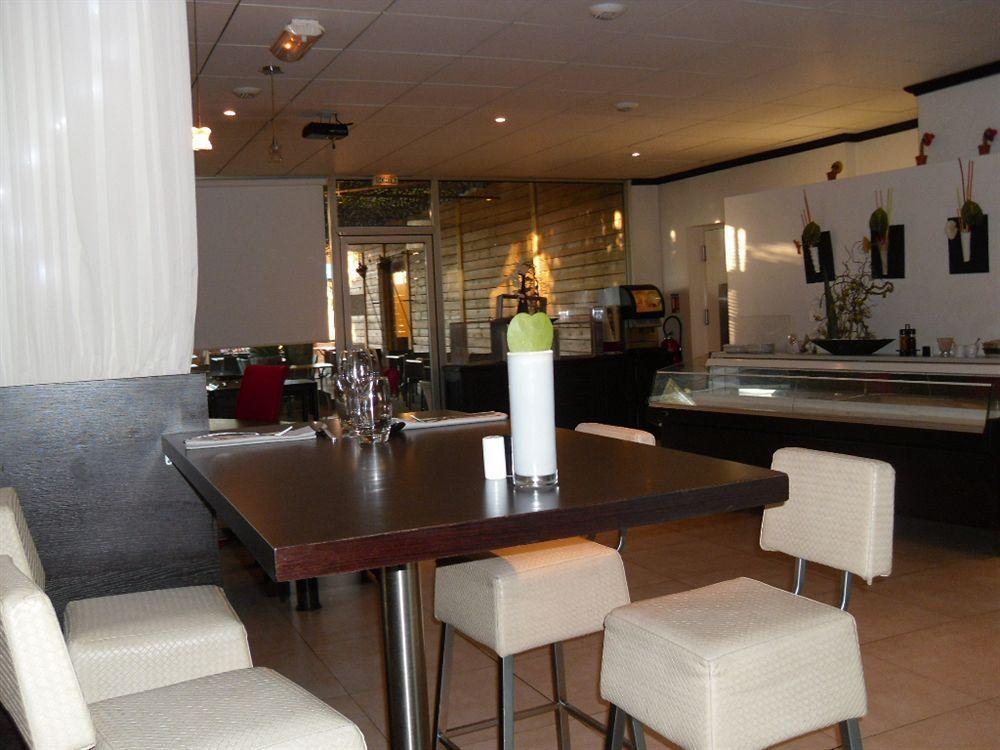 Le Trefle Hotel Portet-sur-Garonne Ngoại thất bức ảnh