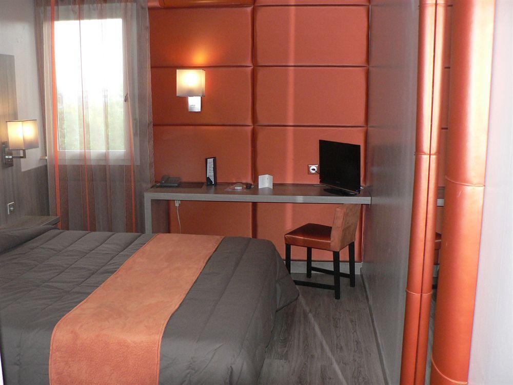 Le Trefle Hotel Portet-sur-Garonne Ngoại thất bức ảnh