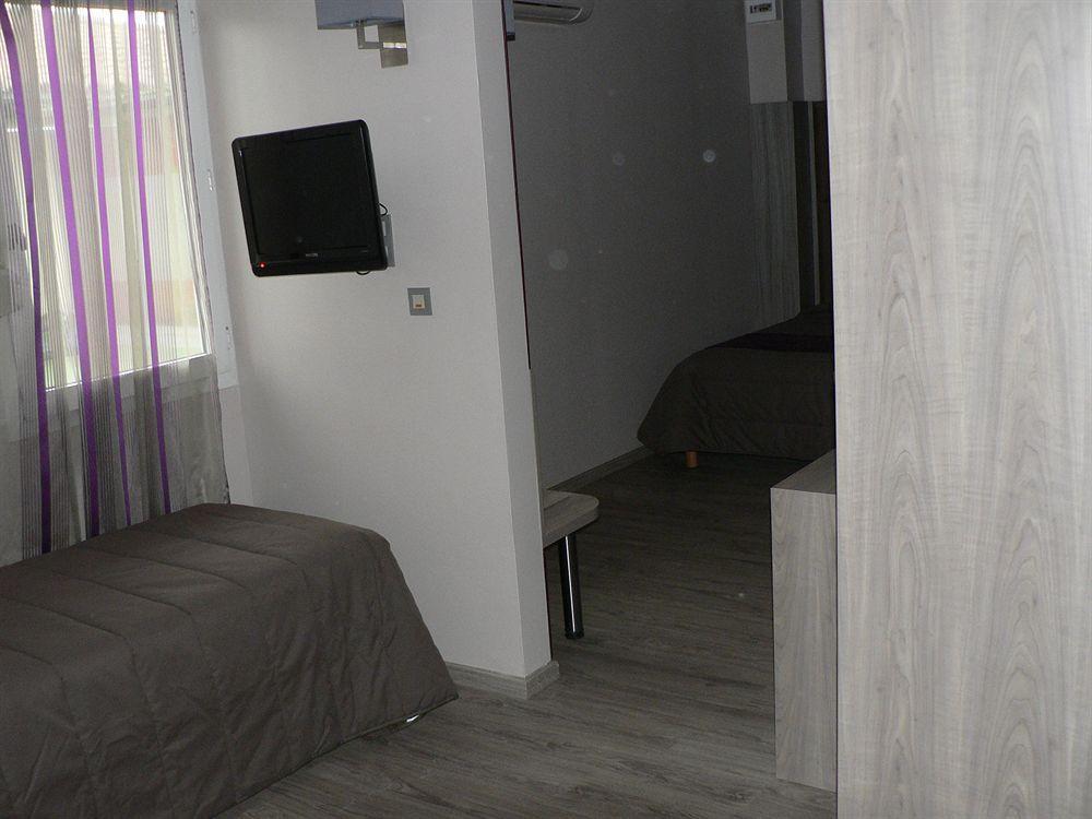 Le Trefle Hotel Portet-sur-Garonne Ngoại thất bức ảnh