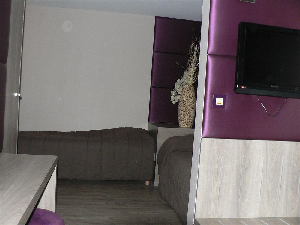 Le Trefle Hotel Portet-sur-Garonne Ngoại thất bức ảnh